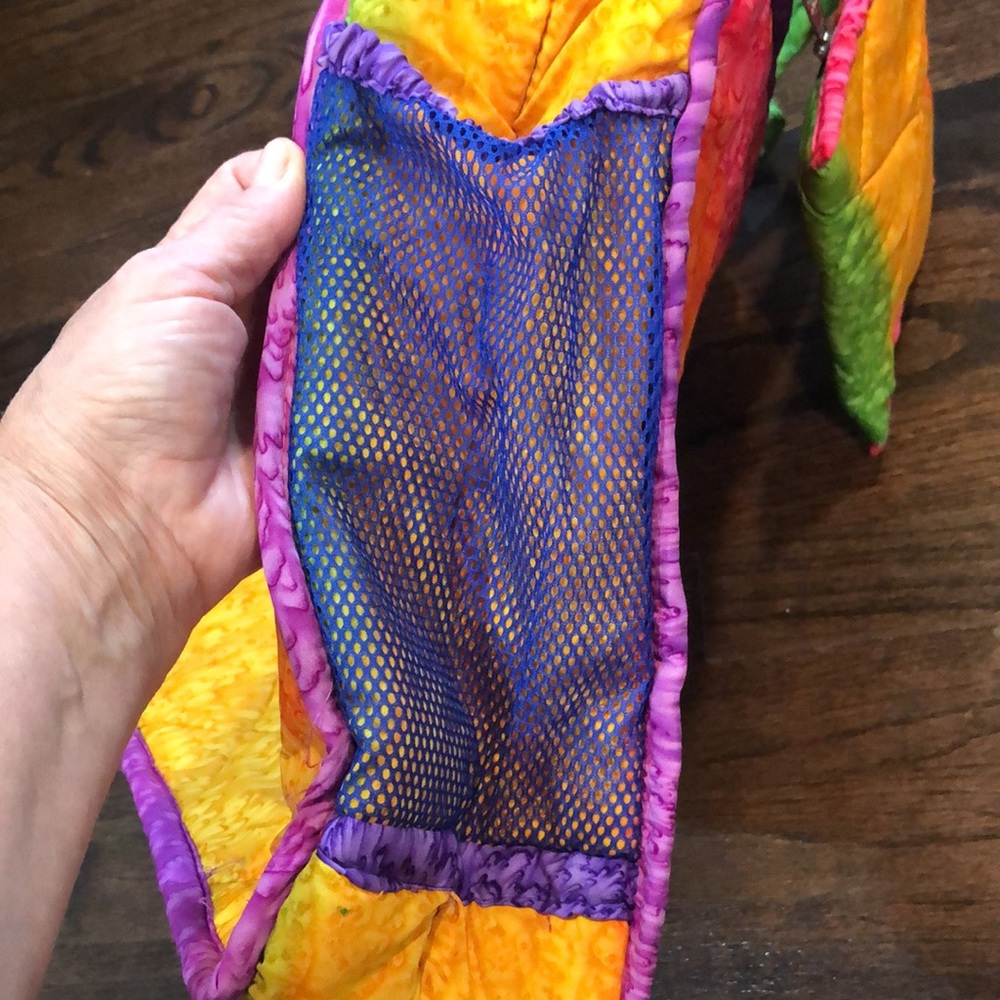 Tote - Picture 5 of 10